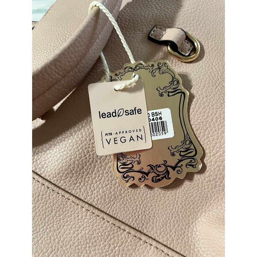 Alyssa Peta approved Soft Vegan pink shoulder bag & wristlet 2 pieces lead free - Picture 14 of 16